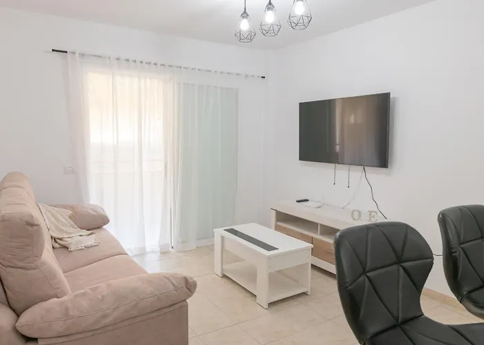 Iki White Playa La Arena Puerto de Santiago (Tenerife)