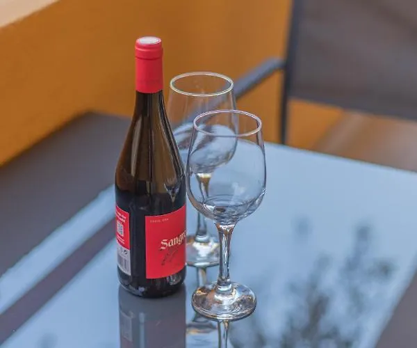 Iki White Playa La Arena