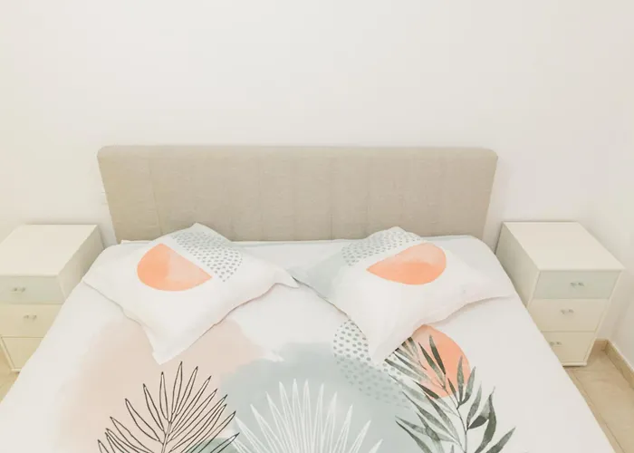 Iki White Playa La Arena Puerto de Santiago (Tenerife)