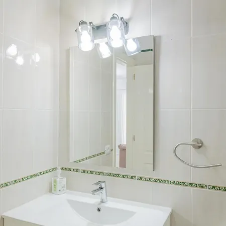 Iki White Playa La Arena * Puerto de Santiago (Tenerife)