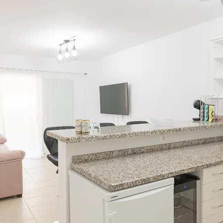 Iki White Playa La Arena Apartment